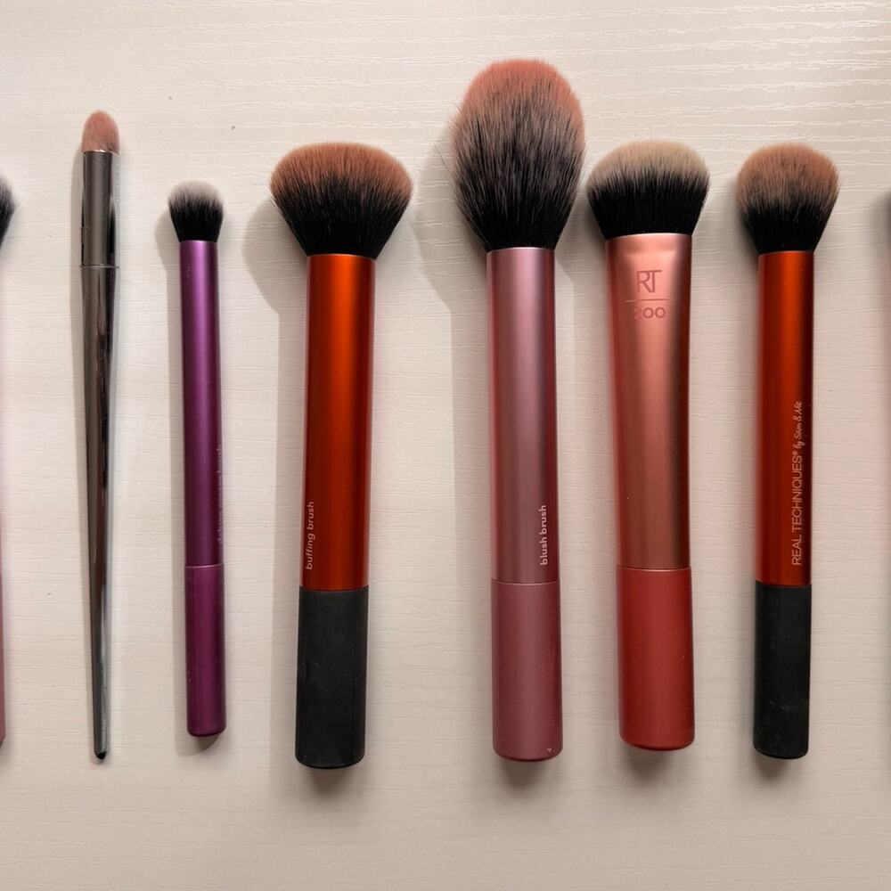Real Techniques Makeup Brush Bundle Lot Face Brushes Blush Buffing Setting